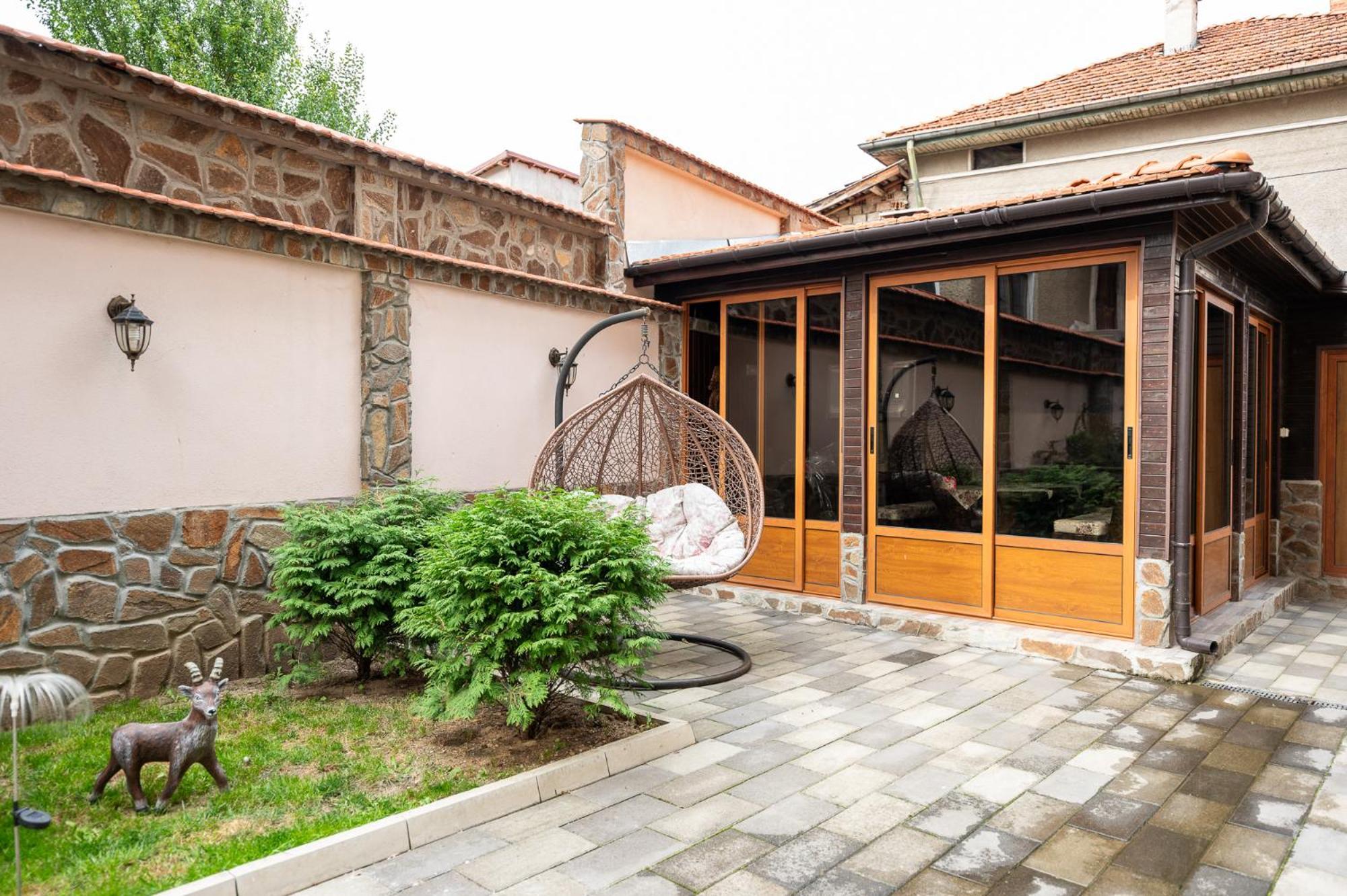 Beluga Guest House Velingrad Buitenkant foto
